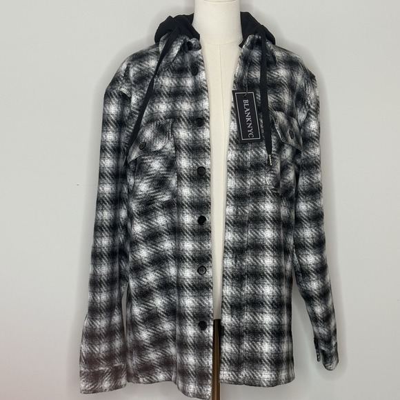 BLANKNYC Hooded Shirt Jacket Small Black White Plaid Flannel Button Front - Picture 7 of 12